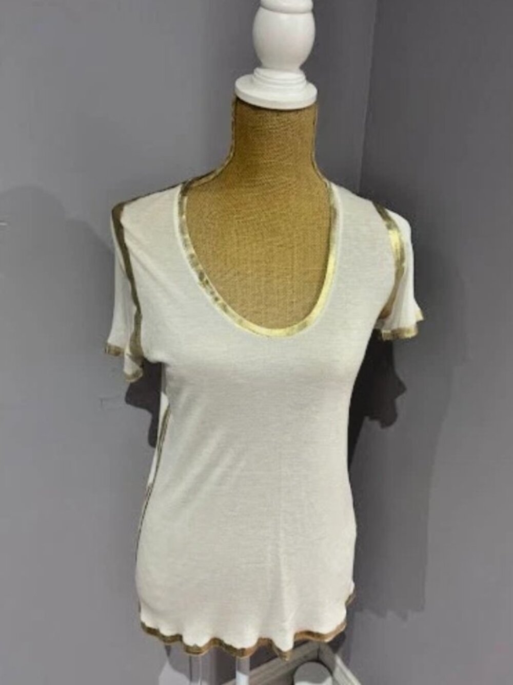 ZADIG & VOLTAIRE Tino Gold Scoop Neck Tee Women S 17x24 White Modal Shirt